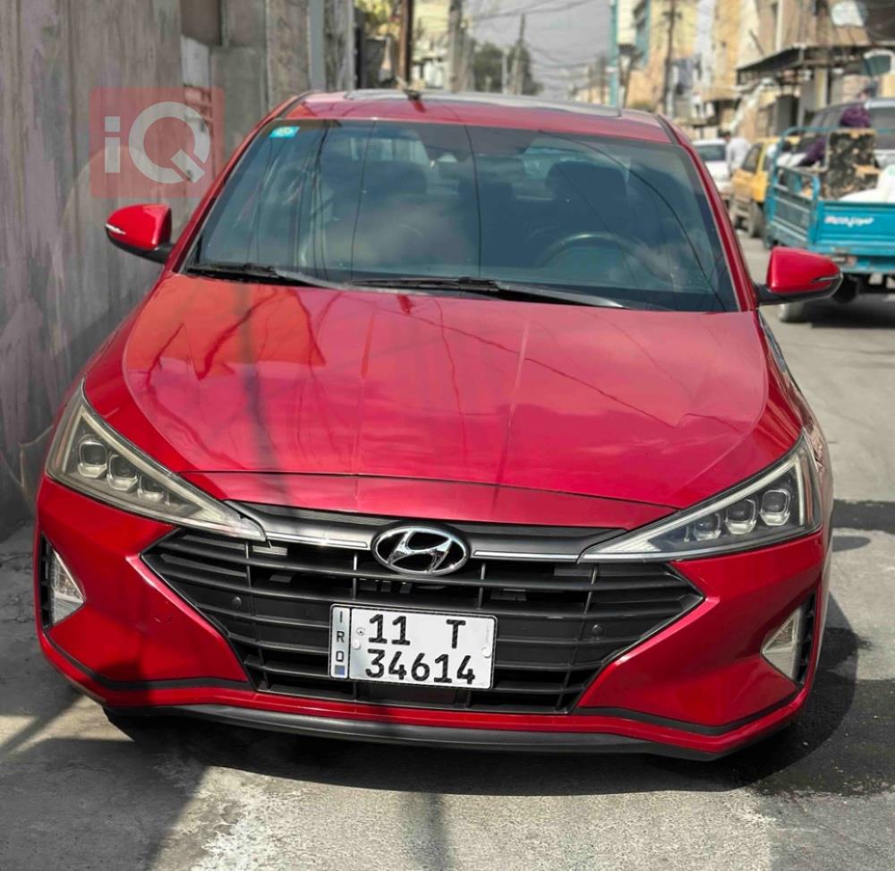 هیوندای ئەلەنترا
